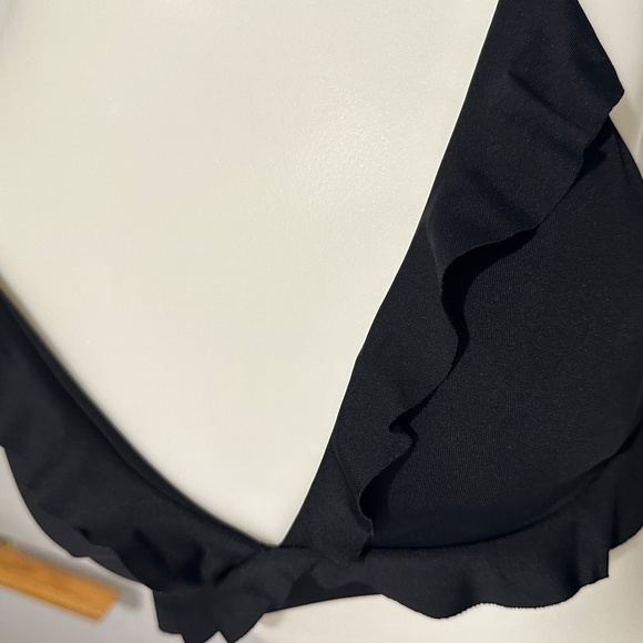 BECCA Bikini Top Black - Size S.‎ - Picture 15 of 16